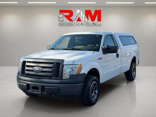 White 2009 Ford F-150 XL