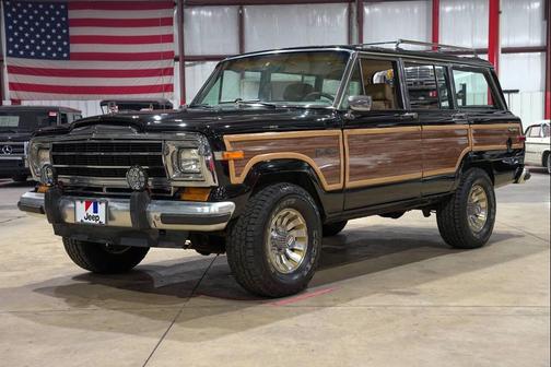 1987 Jeep Grand Wagoneer Base 4dr 4WD SUV