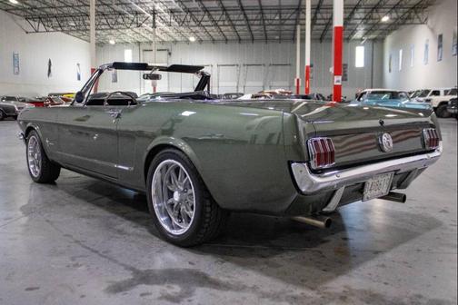 1966 Ford Mustang Base