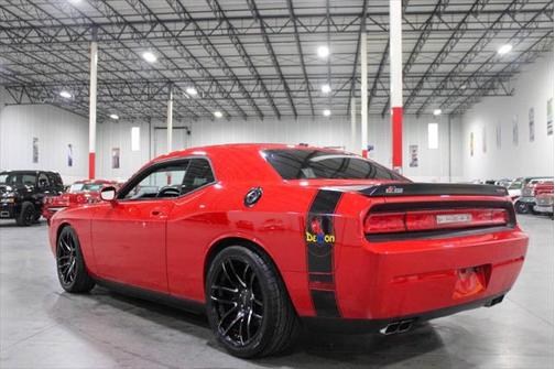 2010 Dodge Challenger SRT8