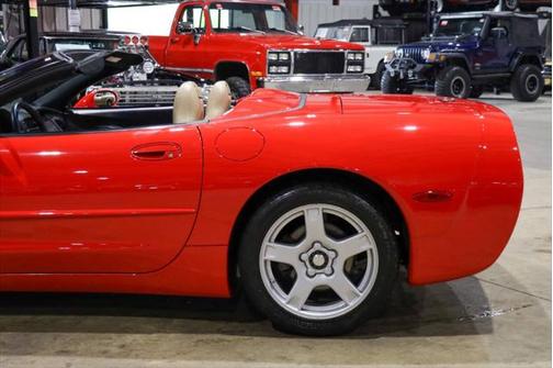 1999 Chevrolet Corvette Base