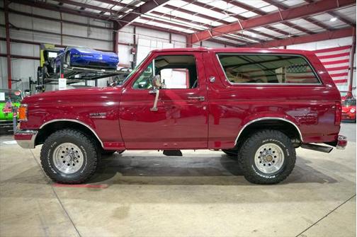1991 Ford Bronco Silver Anniversary 2dr 4WD SUV