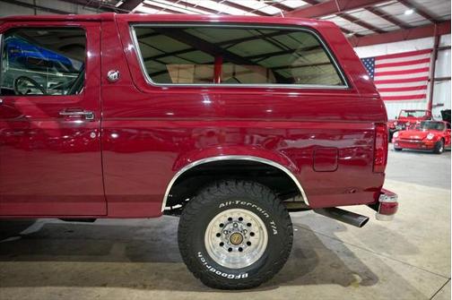 1991 Ford Bronco Silver Anniversary 2dr 4WD SUV