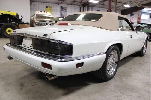 1995 Jaguar XJS XJS 2dr Convertible