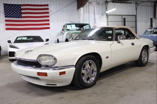 1995 Jaguar XJS XJS 2dr Convertible