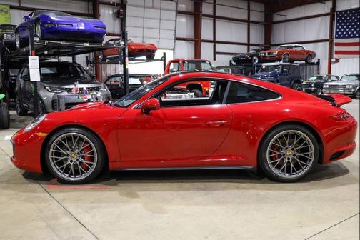 2018 Porsche 911 Carrera 4S