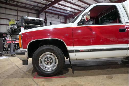 1990 GMC 1500 SLE 2dr C1500 Standard Cab LB
