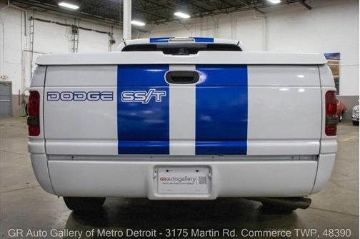 1998 Dodge Ram 1500 Base