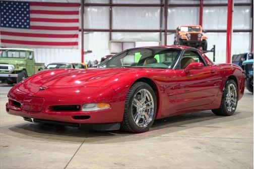 2004 Chevrolet Corvette Base