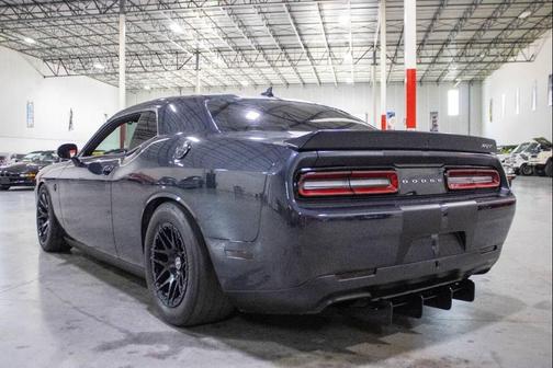 2016 Dodge Challenger SRT Hellcat