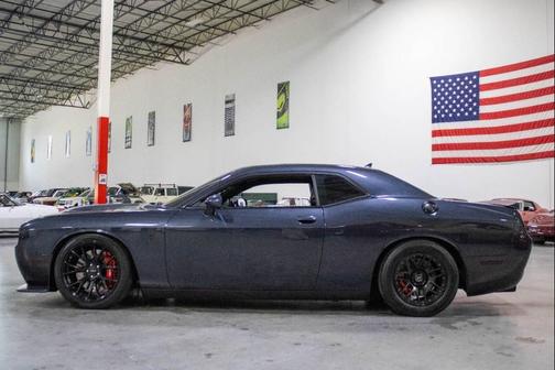 2016 Dodge Challenger SRT Hellcat
