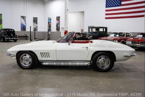 Ermine White 1967 Chevrolet Corvette Base