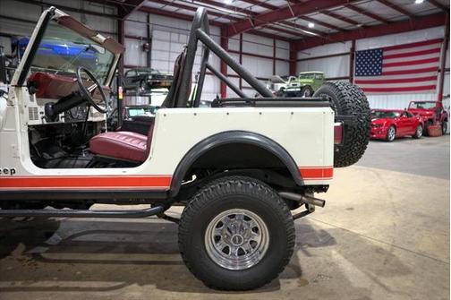 1984 Jeep CJ-7 Base 2dr 4WD SUV