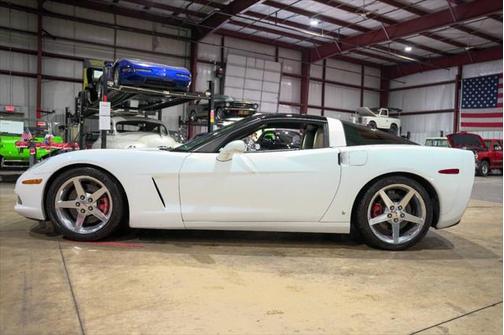 2005 Chevrolet Corvette Base