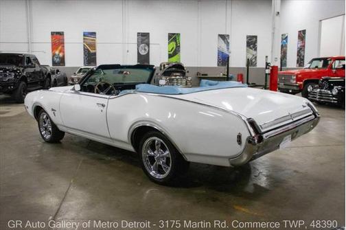 1969 Oldsmobile Cutlass