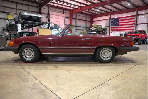 1982 Mercedes-Benz S-Class 380 SL 2dr Convertible