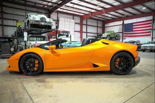 2017 Lamborghini Huracan LP 610 4 Spyder AWD 2dr Convertible