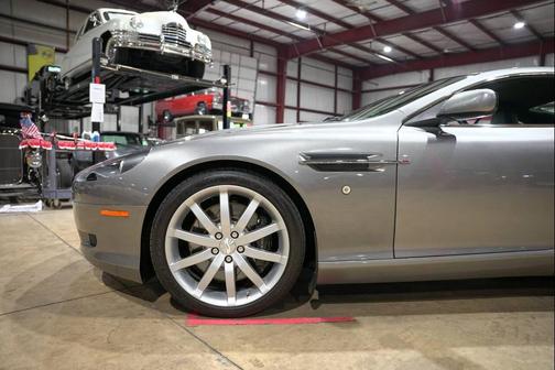 2005 Aston Martin DB9 Base