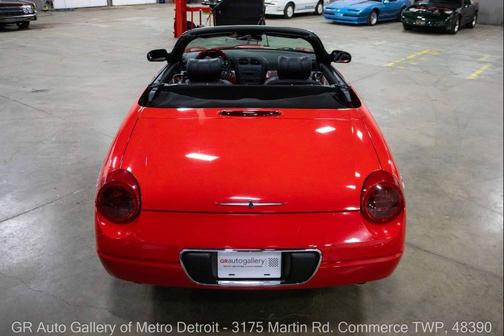 2004 Ford Thunderbird Deluxe