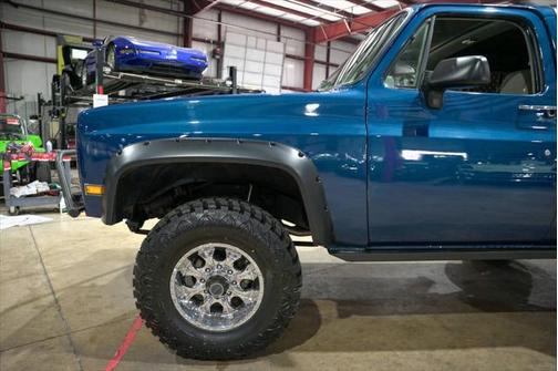 1991 GMC Jimmy Base 2dr 4WD SUV