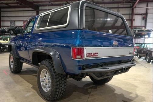 1991 GMC Jimmy Base 2dr 4WD SUV