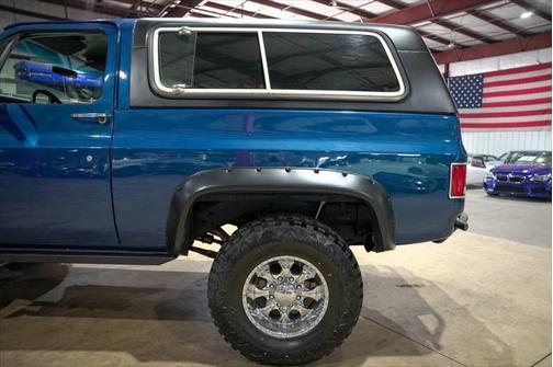 1991 GMC Jimmy Base 2dr 4WD SUV