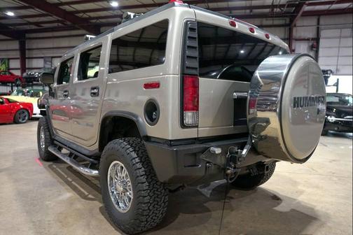 2005 Hummer H2 Base