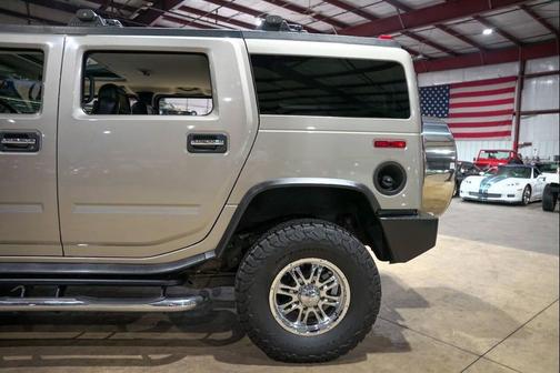 2005 Hummer H2 Base