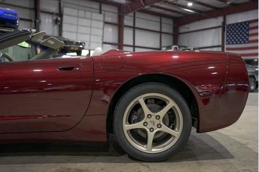 2003 Chevrolet Corvette Base