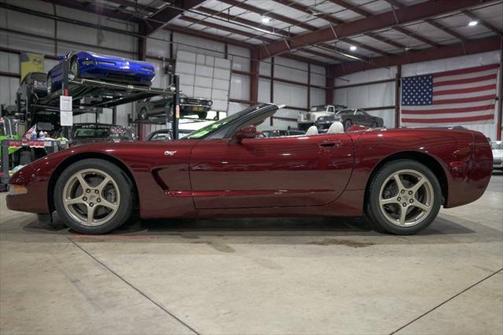 2003 Chevrolet Corvette Base