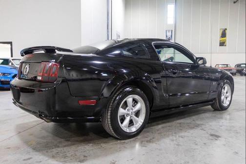 2006 Ford Mustang GT Premium