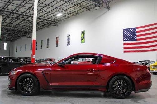 2019 Ford Shelby GT350 Base