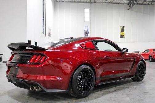 2019 Ford Shelby GT350 Base