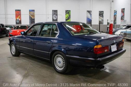 1990 BMW 735 i