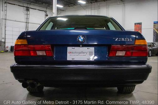 1990 BMW 735 i