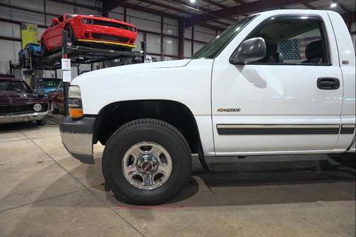 2000 Chevrolet Silverado 1500 LS
