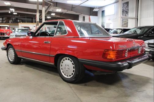 1989 Mercedes-Benz S-Class 560 SL 2dr Convertible