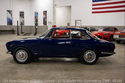 1965 Alfa Romeo Giulia Base