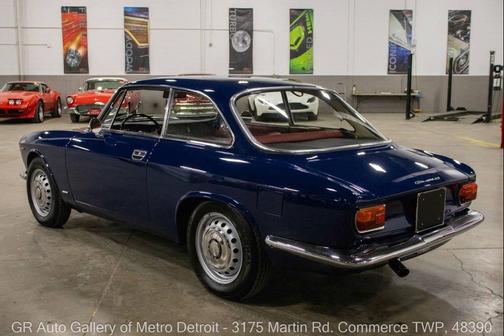 1965 Alfa Romeo Giulia Base