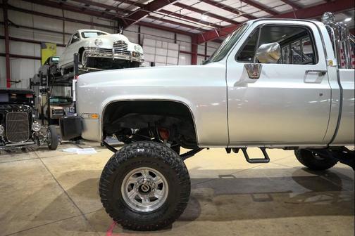 1985 Chevrolet Pickup Truck Base