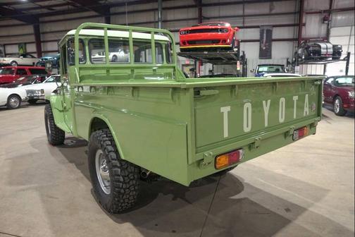 1974 Toyota Land Cruiser Base