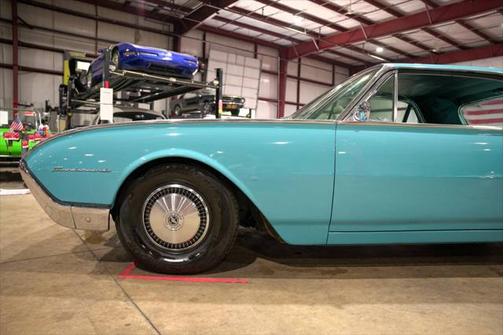 1961 Ford Thunderbird Base