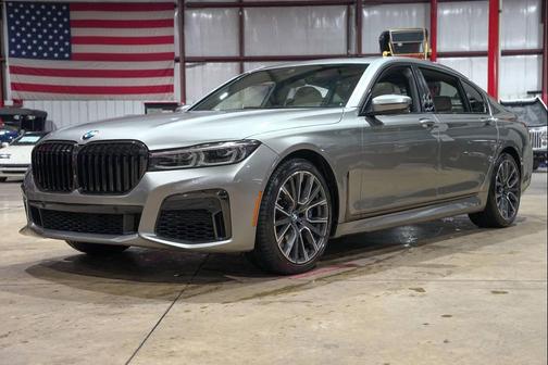 2022 BMW 750 i xDrive