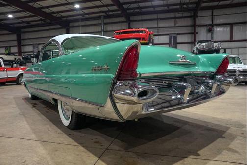 1956 Lincoln Premiere 