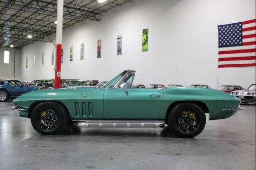 1966 Chevrolet Corvette Base