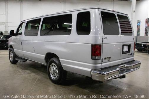Ingot Silver Metallic 2013 Ford E350 Super Duty XLT