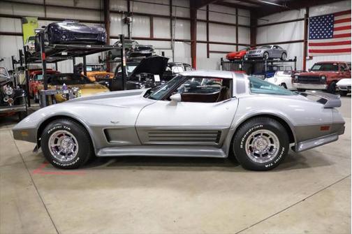 1978 Chevrolet Corvette Silver Anniversary Edition