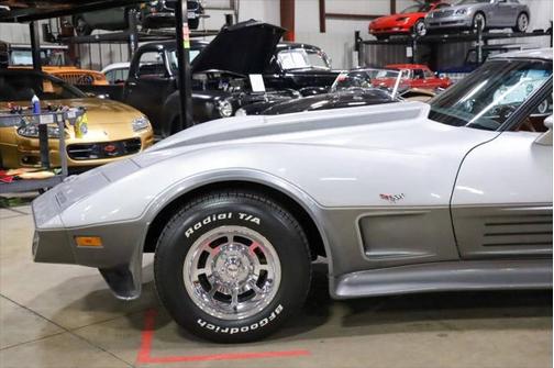 1978 Chevrolet Corvette Silver Anniversary Edition