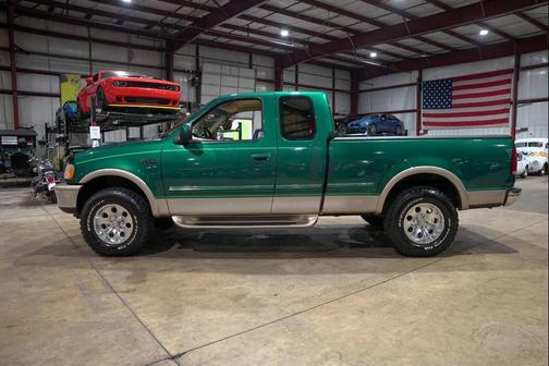 Green 1997 Ford F-150 Lariat SuperCab