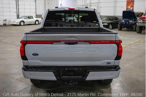 2023 Ford F-150 Lightning LARIAT